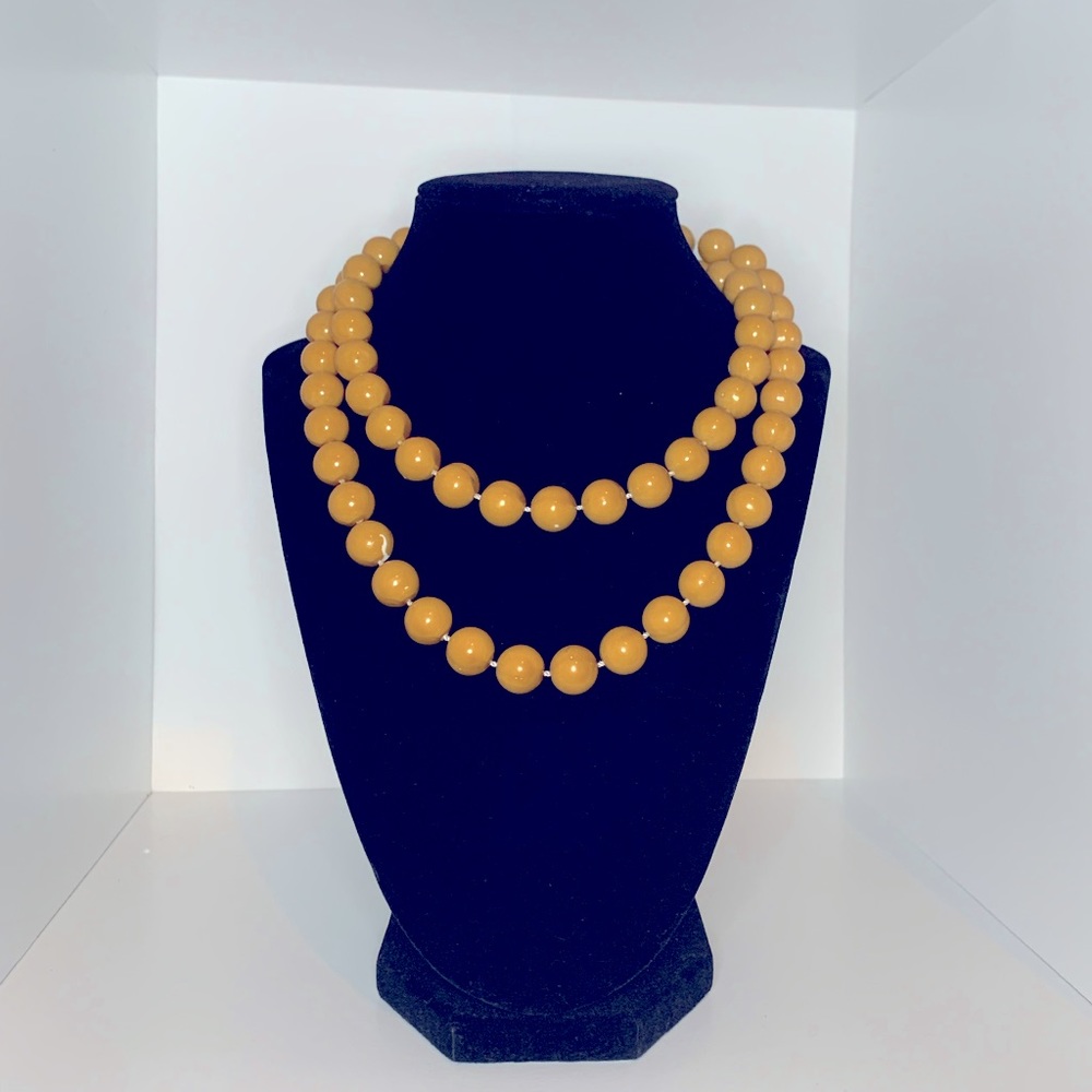 Vintage painted chunky yellow beaded necklace